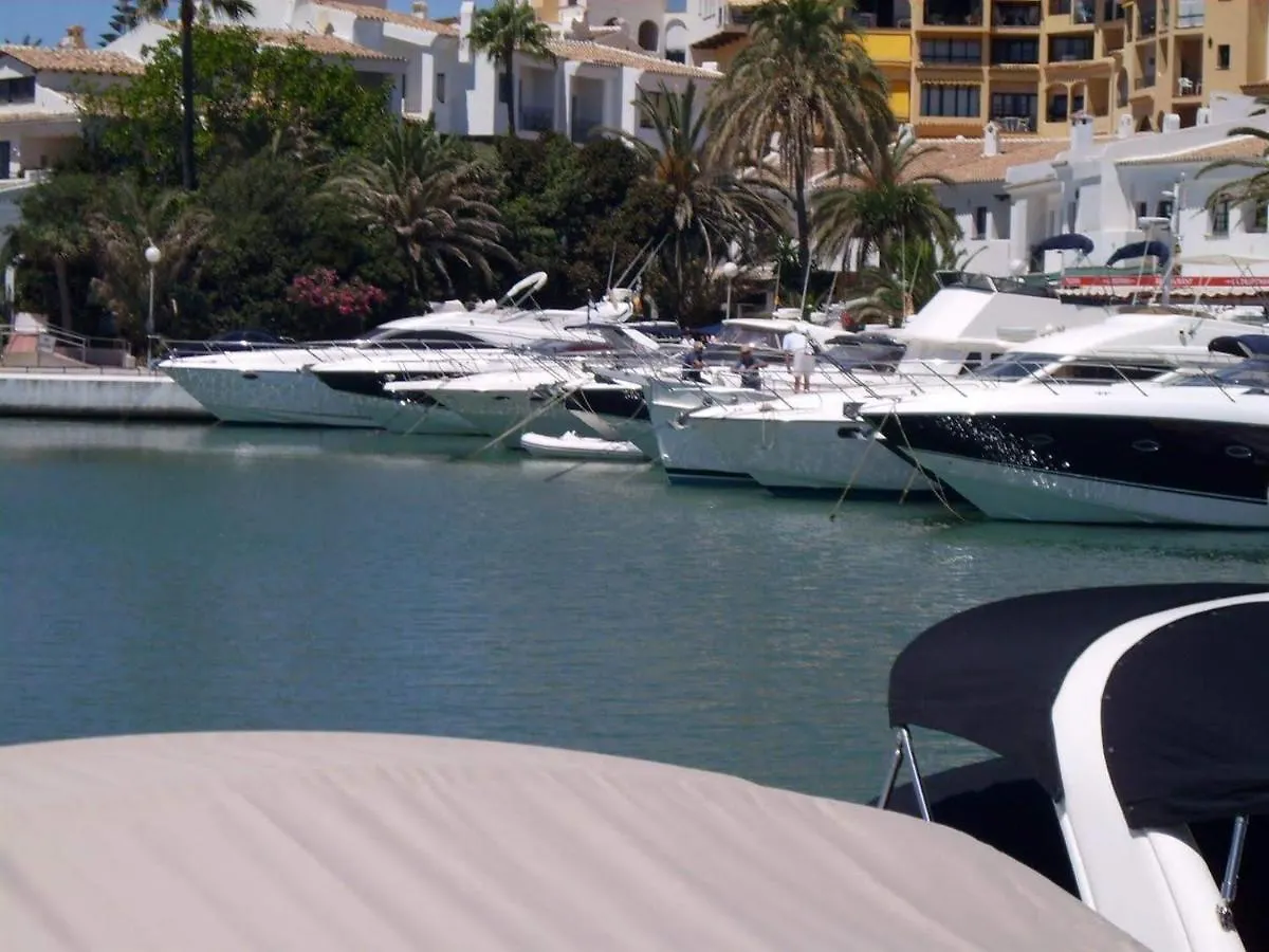 Amplio 2 Dormitorios, Gran Terraza, 150 Metros Playa La Luna, Mijas Marbella