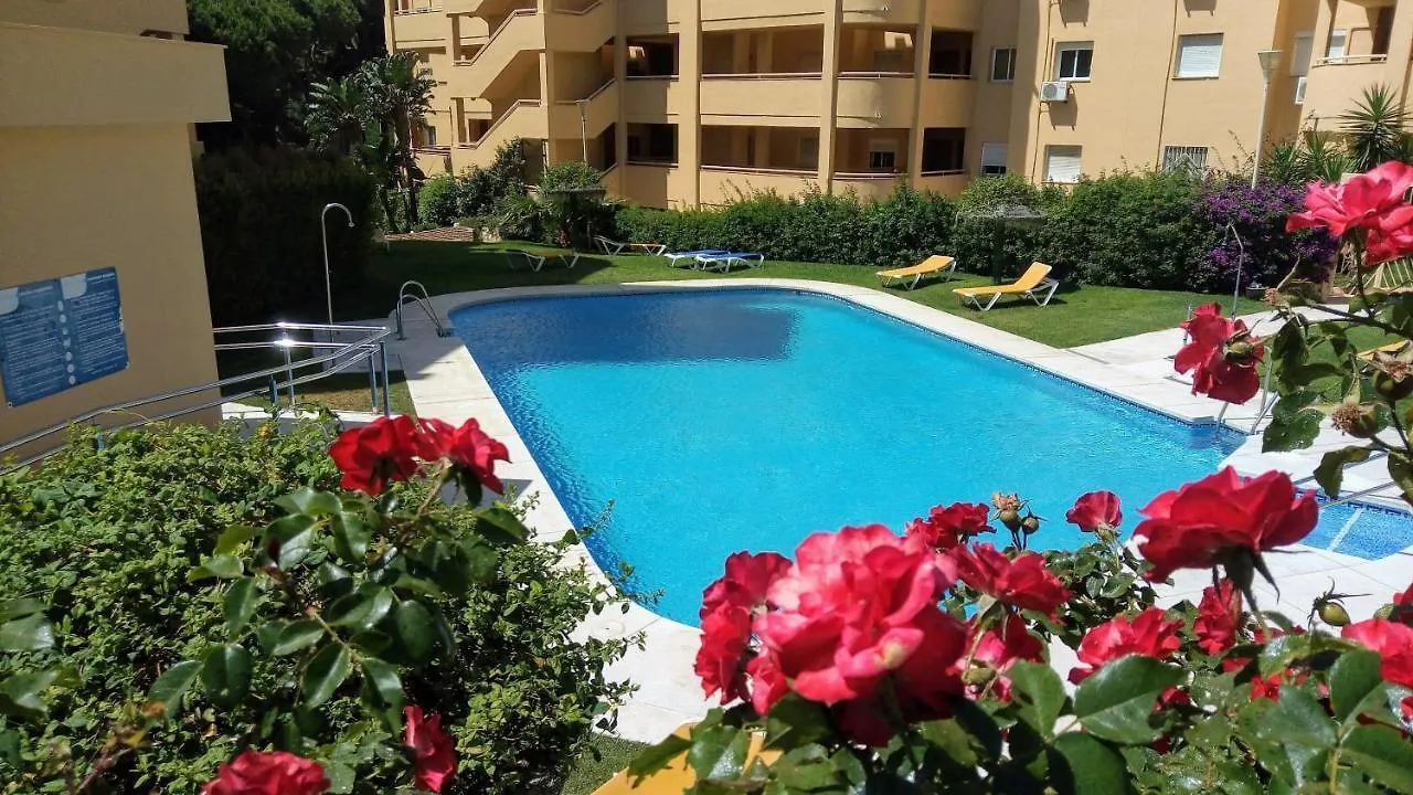 Amplio 2 Dormitorios, Gran Terraza, 150 Metros Playa La Luna, Mijas Marbella